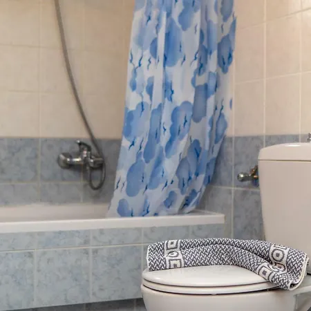 Drosia 150m From Saint George *