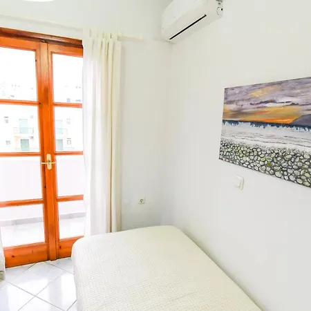 Apartmán Drosia 150m From Saint George *