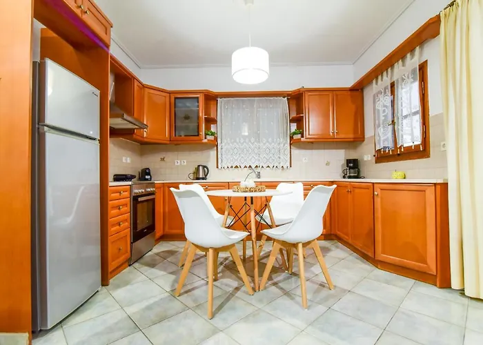 Drosia 150m From Saint George アパート