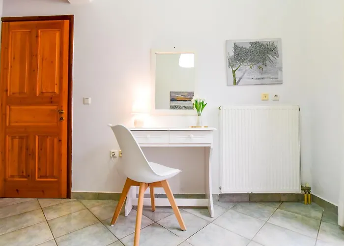 アパート Drosia 150m From Saint George *